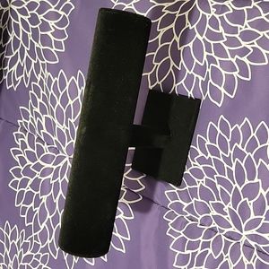 Velvet bracelet jewelry holder stand black